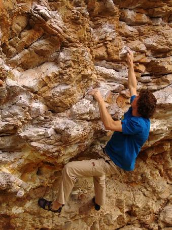 Dani beim Bouldern