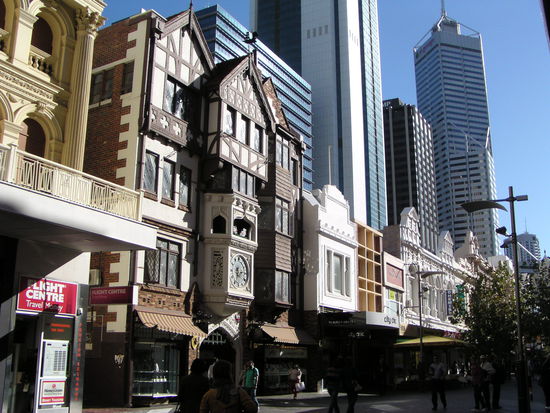 Fussgaengerzone, Zugang zum London Court.