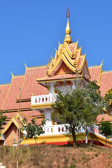 Prächtige Tempelanlage in der Nähe von Muang Sing