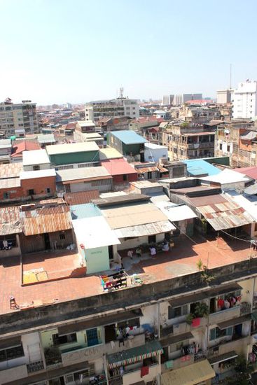 Dächer von Phnom Phen - vom Einkaufszentrum