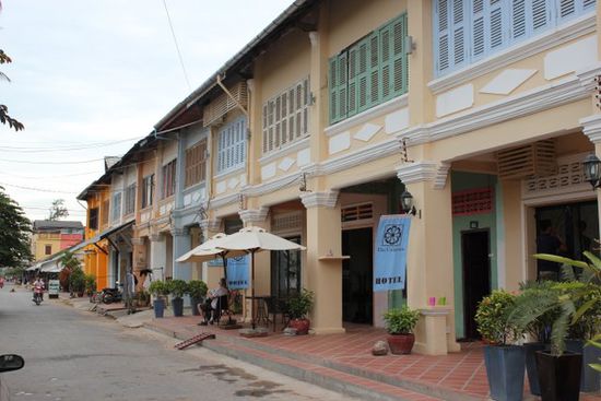 In der Stadt Kampot. Schöne Häuser