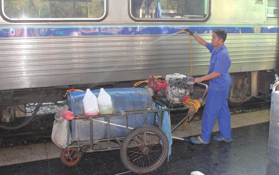 Waschanlage - Bahnhof - Bangkok