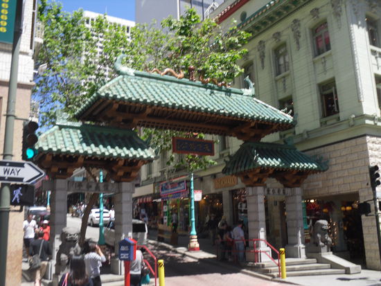Das Dragons Gate ist der Eingang von Chinatown