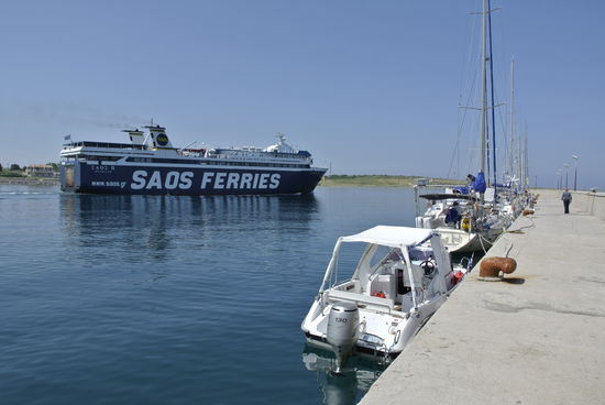 mein Liegeplatz im Hafen Kamariotissa