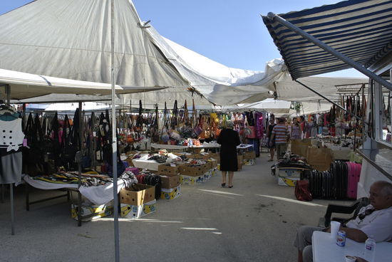 Markt in Neas Marmaras