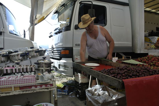 Markt in Neas Marmaras