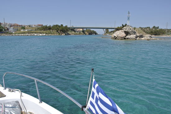 Ostseite der Durchfahrt bei der Halbinsel Kassandra