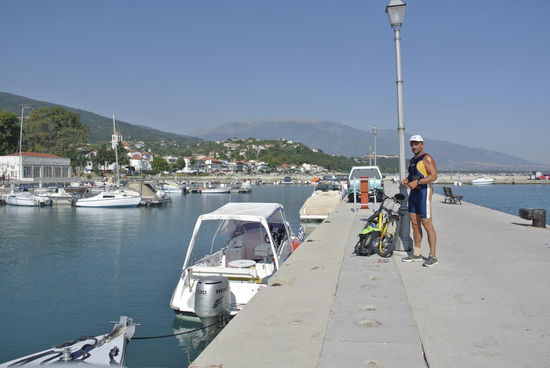 Aufbruch zum Olymp (das Bergmassiv im Hintergrund)