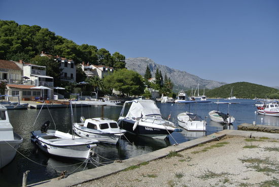 "Privatliegeplatz" in der Bucht südöstlich von Korcula Stadt