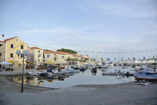 Sali - Hauptort von Dugi Otok