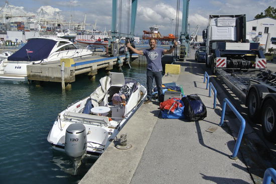 Beim Boot ausräumen bemerkte ich erst wie viel unnötiges Zeug eingepackt war....