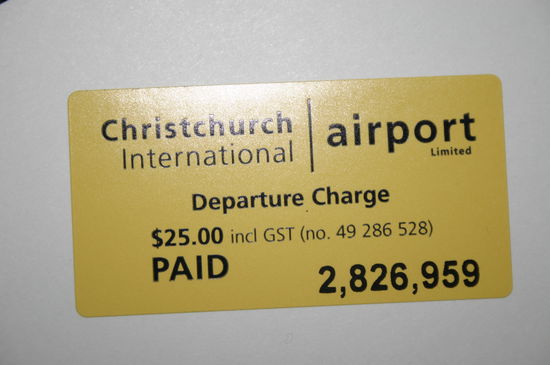 Ich habe sie bezahlt - die Ausreisesteuer aus Neuseeland! Absolut lächerlich wenn ihr mich fragt!