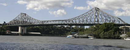 Die Story Bridge gilt als eines der Wahrzeichen von Brisbane.