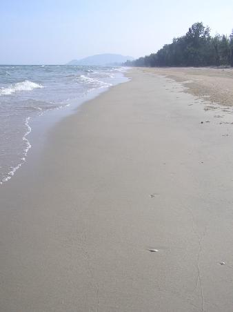 Suanson Beach - was alle Pauschaltouris verpassen...