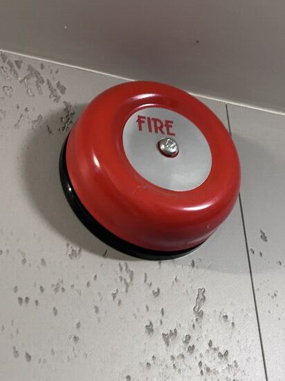 Absolutes Highlight des Tages: 
Feueralarm beim Bacon &amp; Rührei braten ausgelöst 