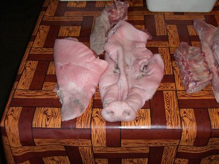 ... oink oink ...