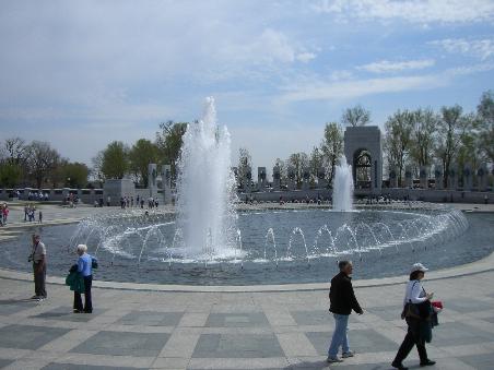 Brunnen/Vorplatz beim Lincoln Memorial