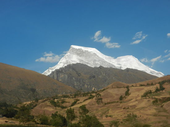 Auf dem Rueckweg sagte uns der Huascaran von seiner anderen Seite "Adios"!