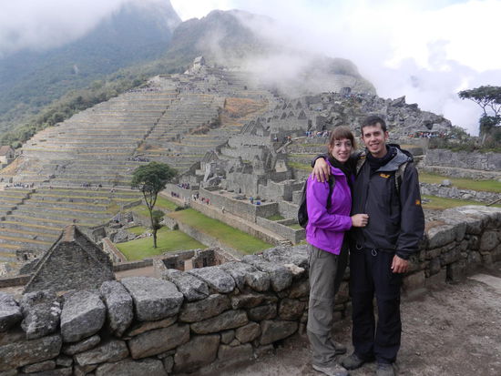 Zwei glueckliche "Ruinen-Forscher".