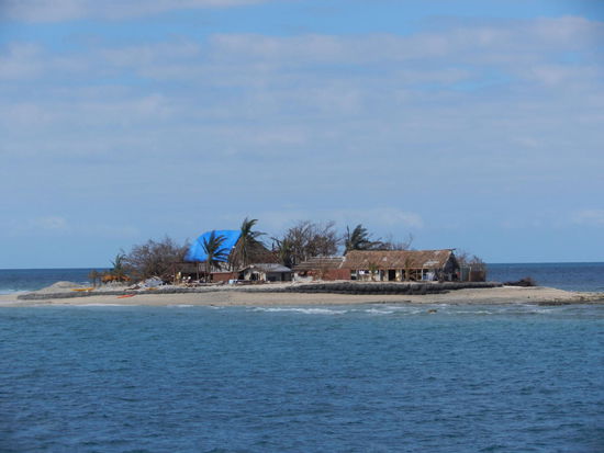 . . . und nachher! Die Insel muss komplett unter Wasser gewesen sein!