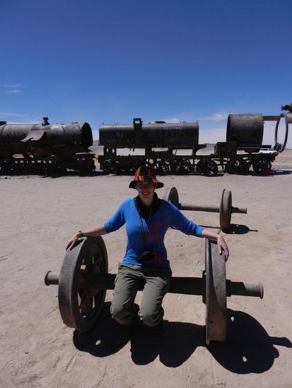 Zuerst besuchten wir den "Sementerio de Tren" (Zugfriedhof). Dort sieht man alte verrostete Gueterzuege von 1925!