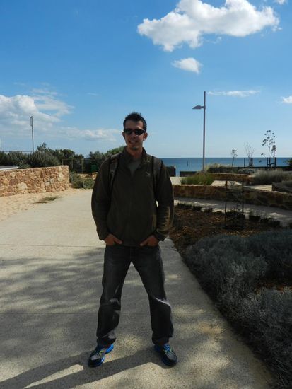 Stolz auf meine neuen Schuhe.