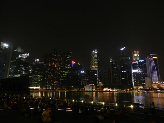 Warten auf die Lasershow