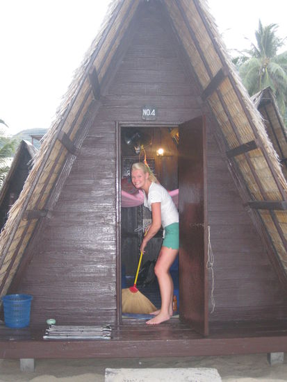 Die Hexe beim putzen!!!