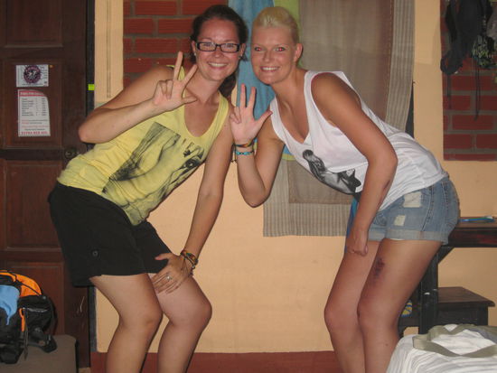 Da unsere Sachen in der Waesche sind, mussten wir gezwungener Massen neue kaufen... 