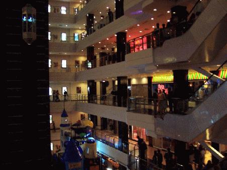 die centerstage mall in noida