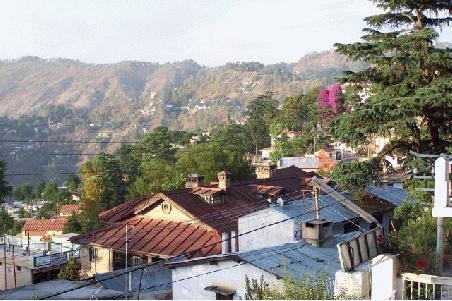 blick vom balkon über almora.