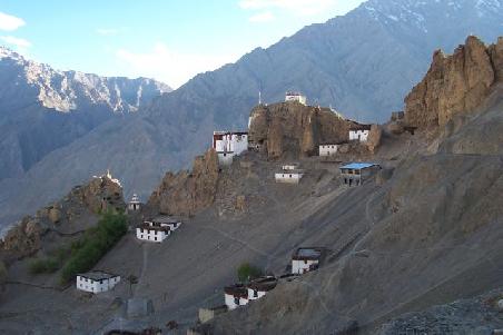 dankar gompa bzw. umgebung.