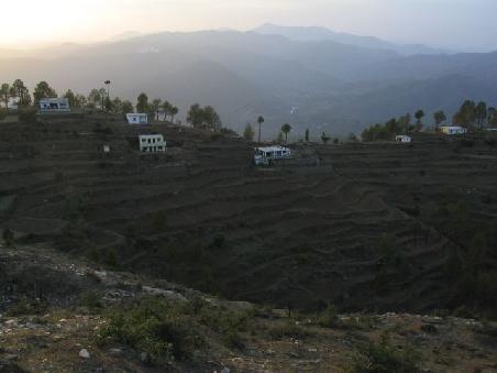 blick von kasar devi aus (uttaranchal).
