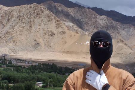 brian von der glf (gloves liberation front)