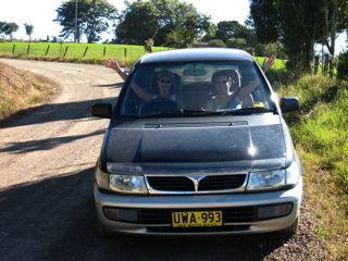 Lotte on Gravel Road (hier ist sie aber schon sehr eben)
