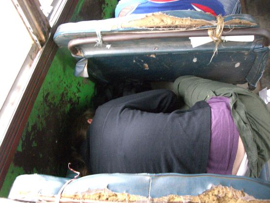 Sogar hier kann Sarah schlafen...