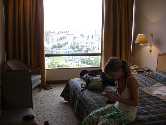 ..und Fanny und Joels Zimmer in Sukhumvit, Bangkok.