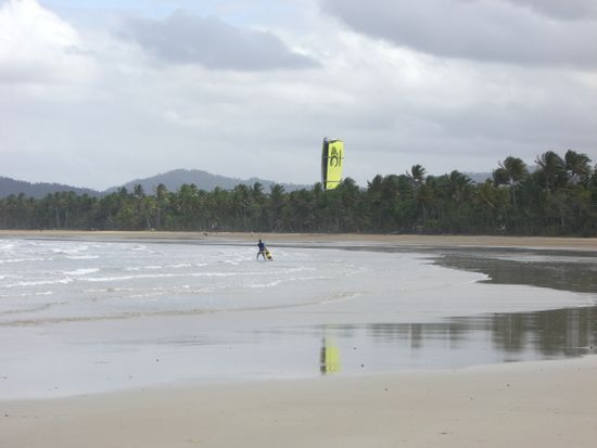 Kitesurfer.