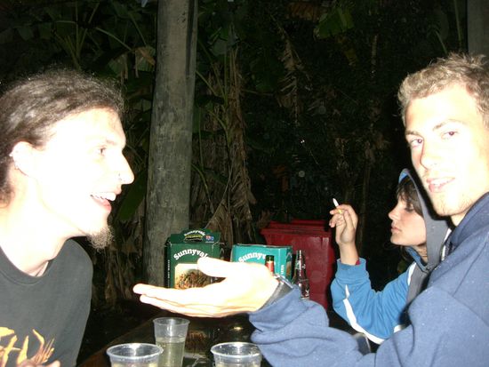 Schweizer, Oesterreicherin und Lasse.
