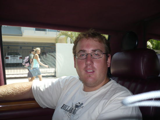 In in der Limousine. Nicht schlecht wenn man mit der Limousine vom Busbahnhof abgeholt wird!