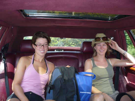 Per Zufall hab ich die beiden Schweizerinnen aus der Innerschweiz in der Limousine wieder getroffen. Man sieht sich in Australien immer 2 Mal als Backpacker!