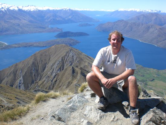 Rico ueber dem Lake Wanaka.