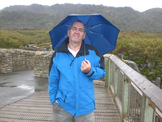 Fredy an den Pancake Rocks.