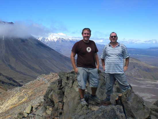 Fredy und ich auf dem Gipfel des Tongariro. Sweet as, isn't it?