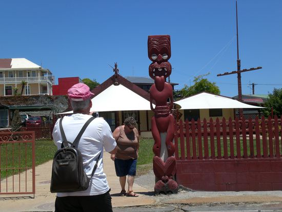 Marae in Rotorua, die noch immer gebraucht wird.