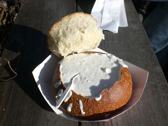 Clamb Chowder im Brot
