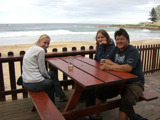 Am Strandkaffee mit Iris und Sarah