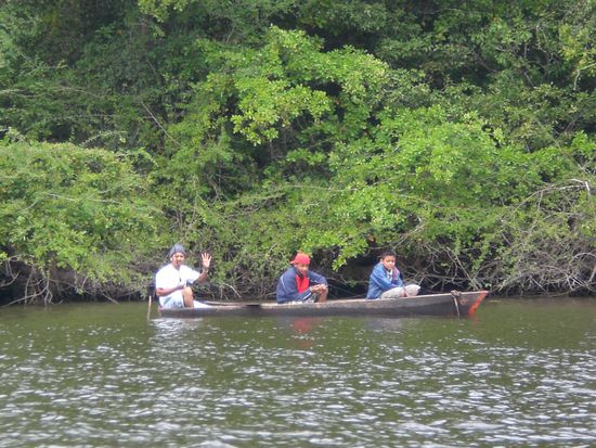 Fischer bei der Rueckfahrt.