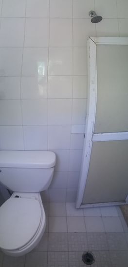 Unser "Dusch-Klo" im Poc-Na.