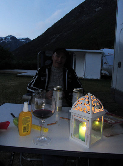nachts um halb zwei...jute nacht..gäääähn